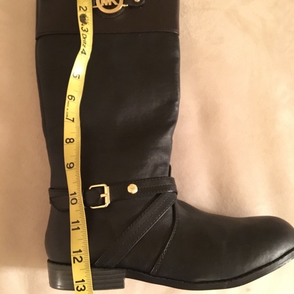 Michael Kors Boots (Youth Size 5 ) NWOB - Picture 7 of 8